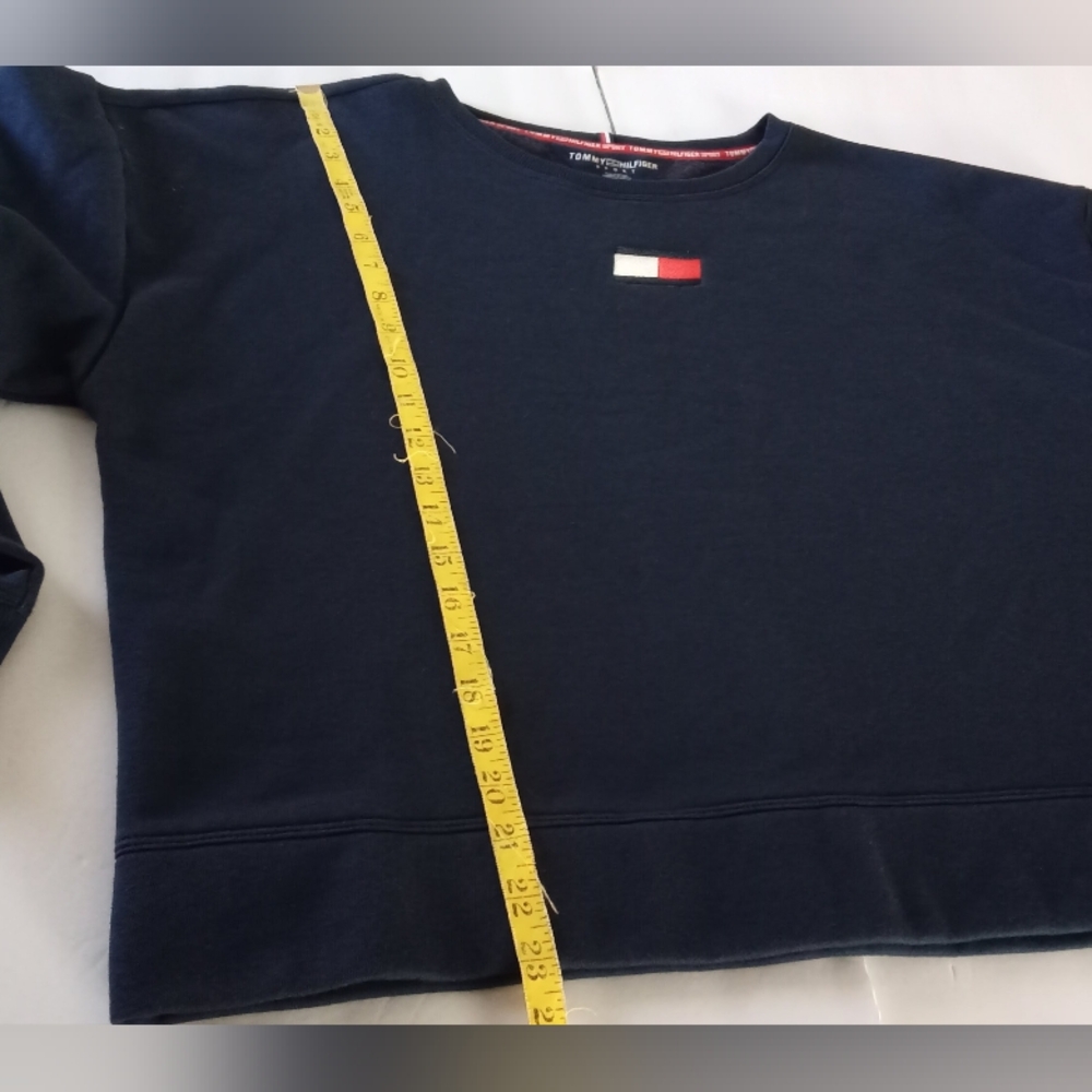 Tommy Hilfiger Navy Sweatshirt